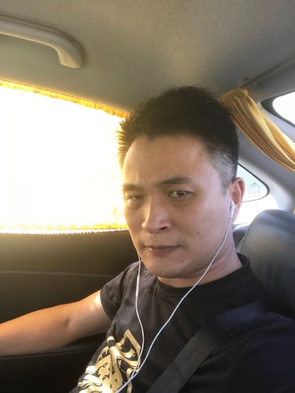 罗的第二张照片--福建认干亲服务网