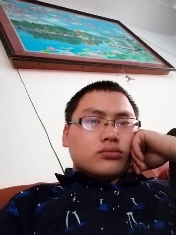 90男孩的第一张照片--福建认干亲服务网