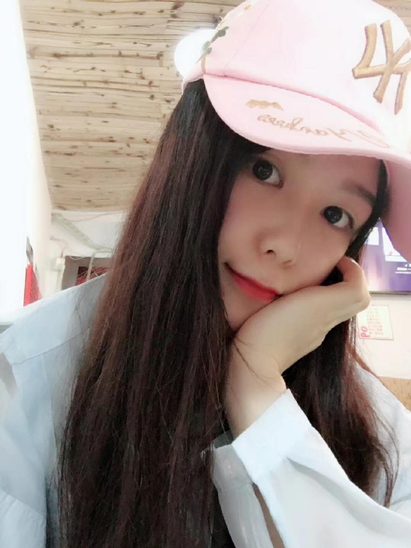 丹丹的第一张照片--福建认干亲服务网