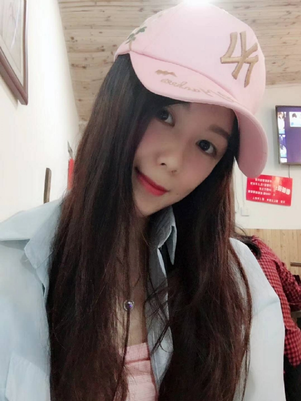 丹丹的第三张照片--福建认干亲服务网