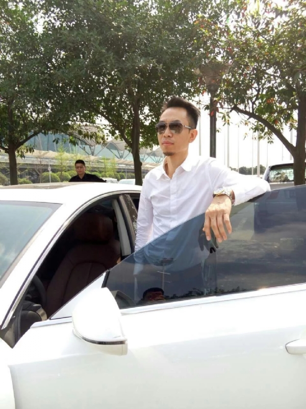 杨岳的第一张照片--福建认干亲服务网