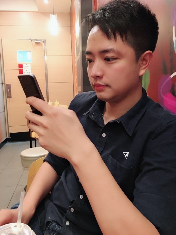 闭月的第三张照片--福建认干亲服务网