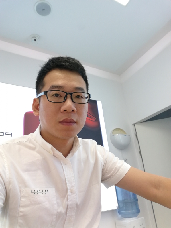 属狗的男人的第一张照片--福建认干亲服务网