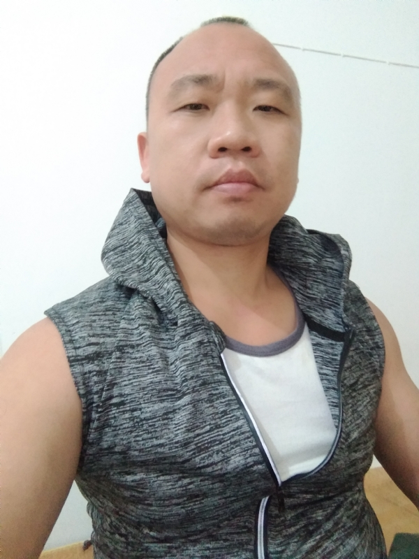 whm的第一张照片--福建认干亲服务网