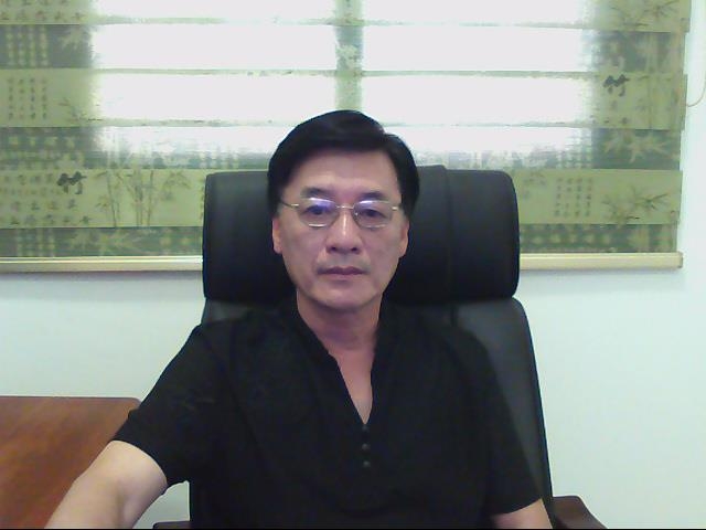 凡人老黄的第一张照片--福建认干亲服务网