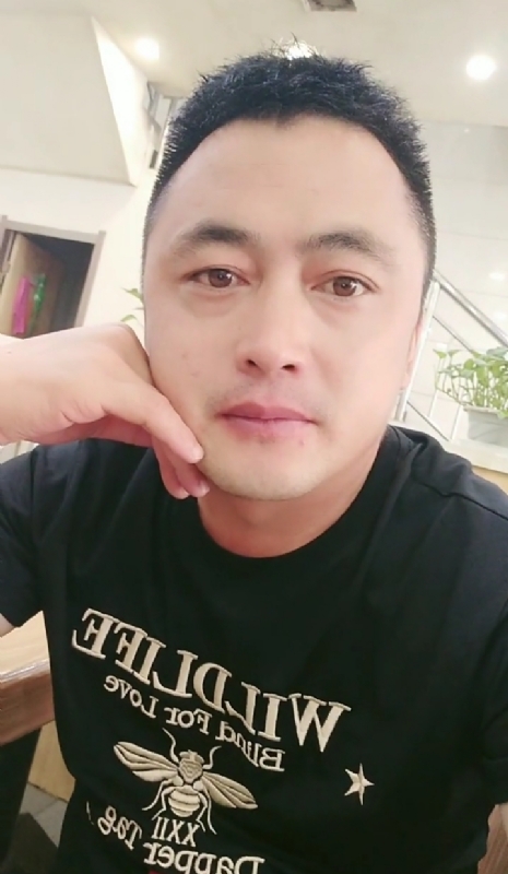 廖艾德的第一张照片--福建认干亲服务网