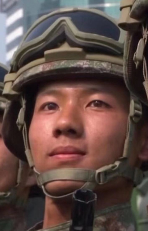 凤翼天翔的第一张照片--福建认干亲服务网