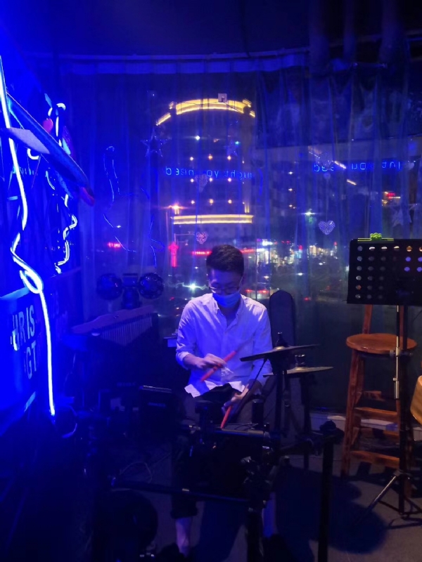 凤梨罐头的第一张照片--福建认干亲服务网