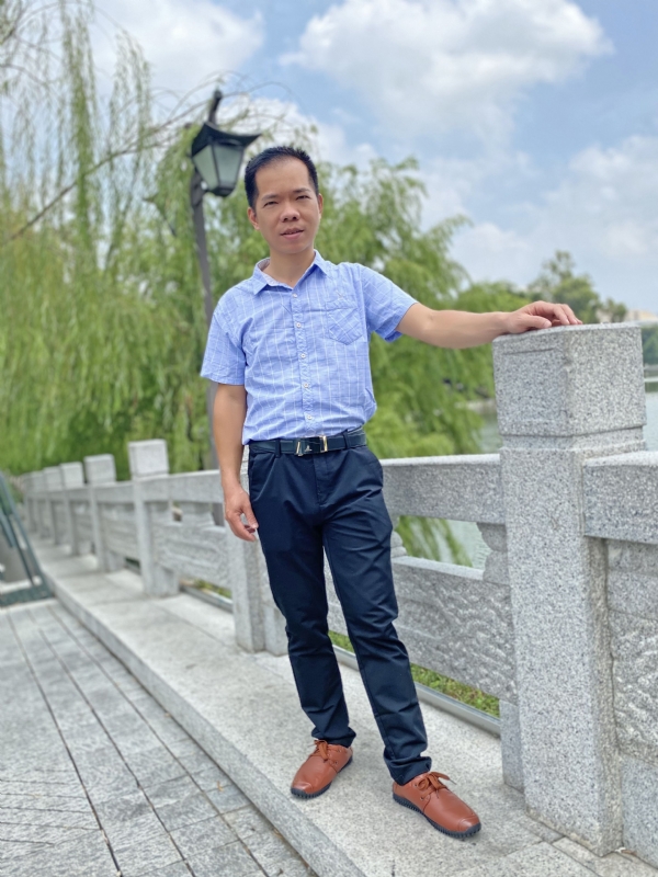 奇峰向阳的第一张照片--福建认干亲服务网