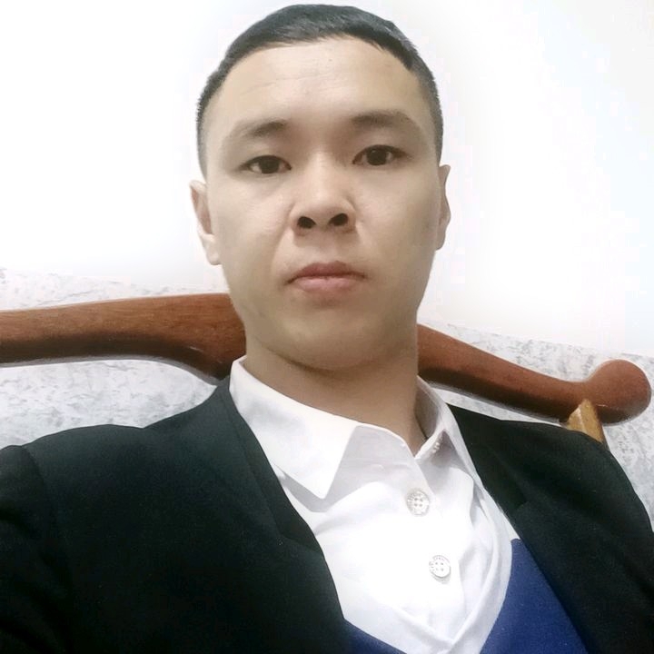 冷漠的第一张照片--福建认干亲服务网