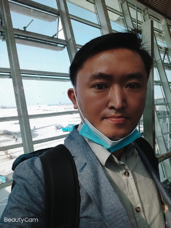 沈先生的第一张照片--福建认干亲服务网