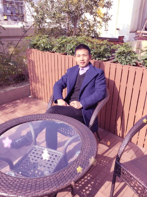 周哥哥的第一张照片--福建认干亲服务网