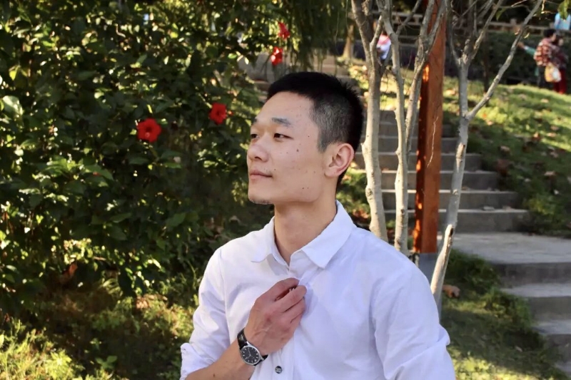 落落大方的第一张照片--福建认干亲服务网