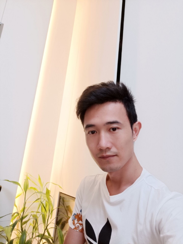 简的第一张照片--福建认干亲服务网