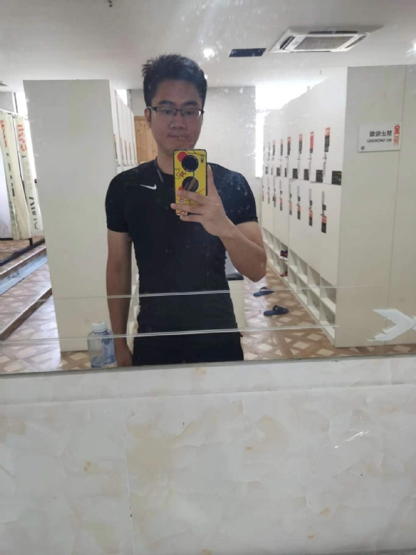 习惯发呆的第一张照片--福建认干亲服务网