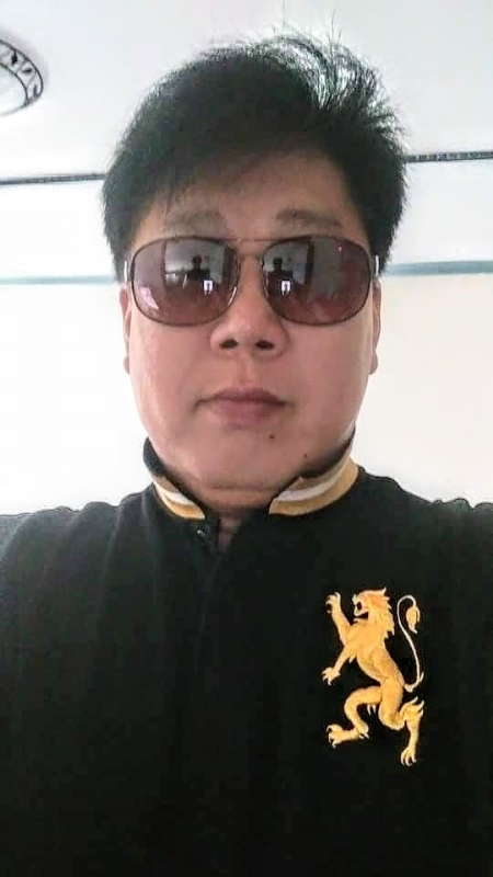 含笑半步癲的第一张照片--福建认干亲服务网