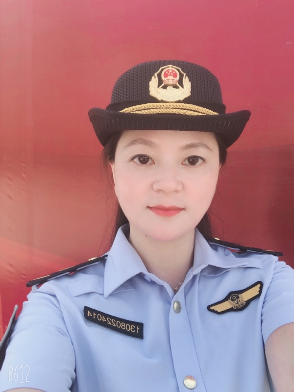 明明的第一张照片--福建认干亲服务网