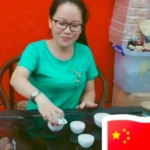 妖娆的第一张照片--福建认干亲服务网