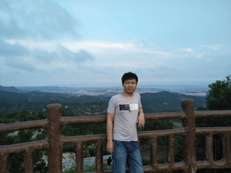 危建华的第二张照片--福建认干亲服务网