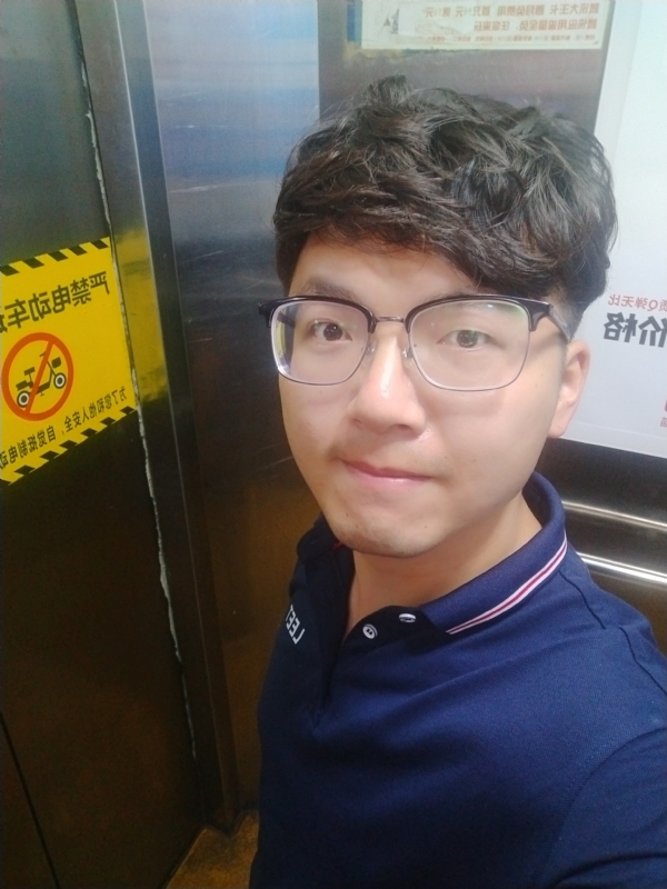 H先生的第二张照片--福建认干亲服务网