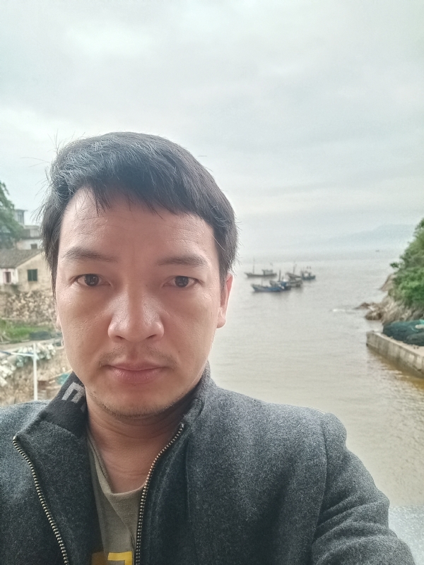 啊亮的第一张照片--福建认干亲服务网