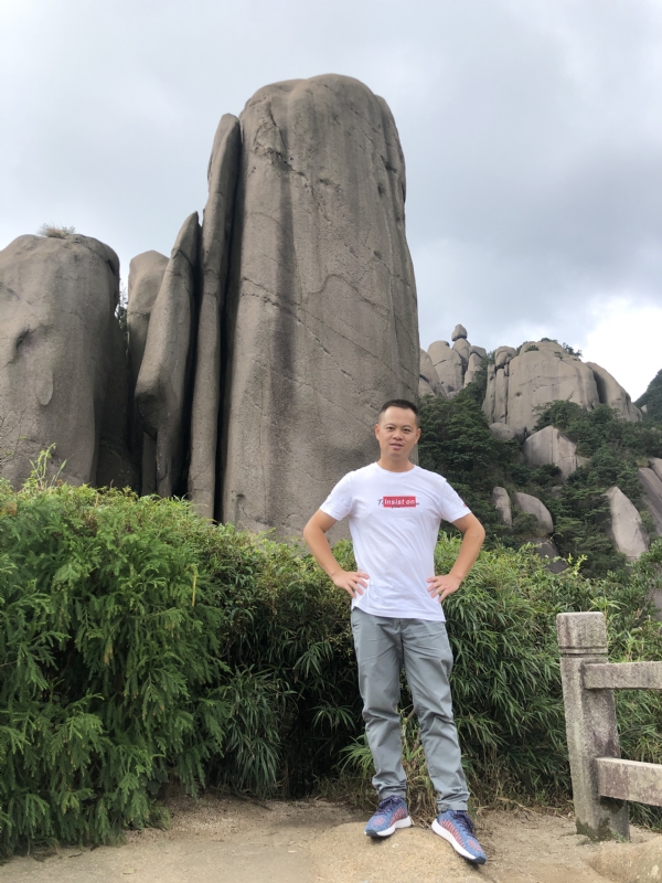 猩猩二号的第一张照片--福建认干亲服务网