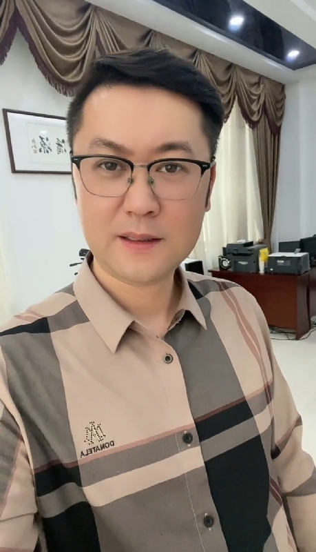 勤勉的第一张照片--福建认干亲服务网