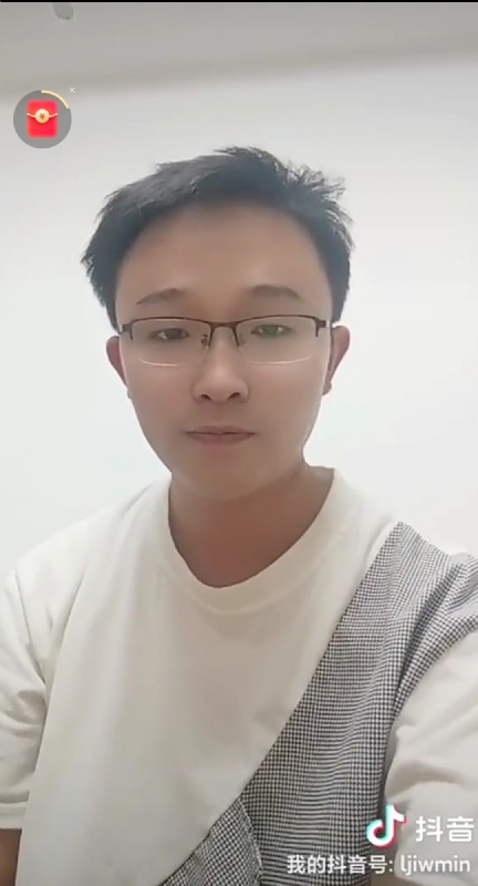 天之骄子的第一张照片--福建认干亲服务网