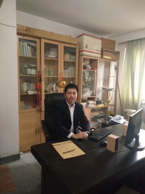 临冬城公爵的第一张照片--福建认干亲服务网