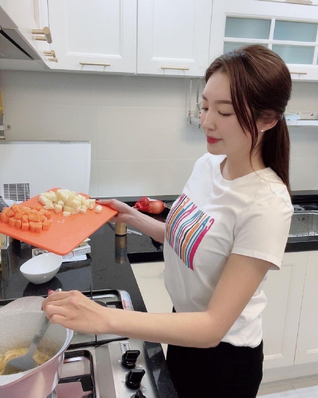 陈艾的第一张照片--福建认干亲服务网